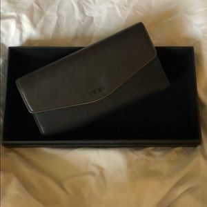Tumi business card holder/pen holder